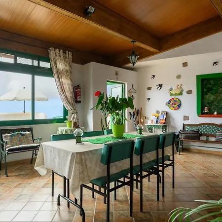 Wonderful Cave-house In Holiday home