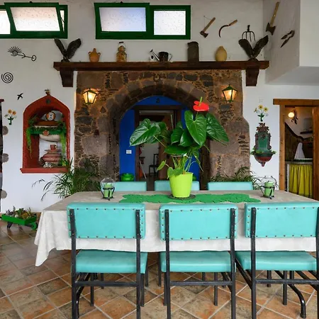 Wonderful Cave-house In Holiday home
