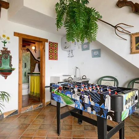 Holiday home Wonderful Cave-house In Galdar