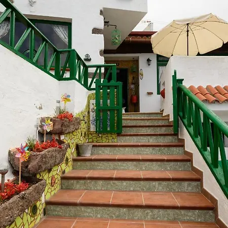 Holiday home Wonderful Cave-house In Galdar