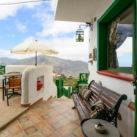 Wonderful Cave-house In Holiday home Galdar
